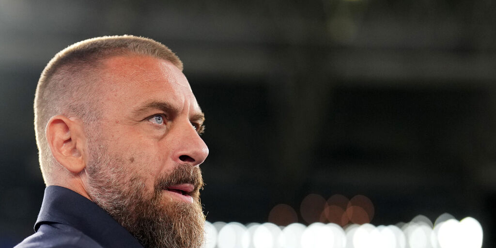 Copertina: Genoa, De Rossi: "Qualcosa in attacco non va, su El Shaarawy e Colombo..."