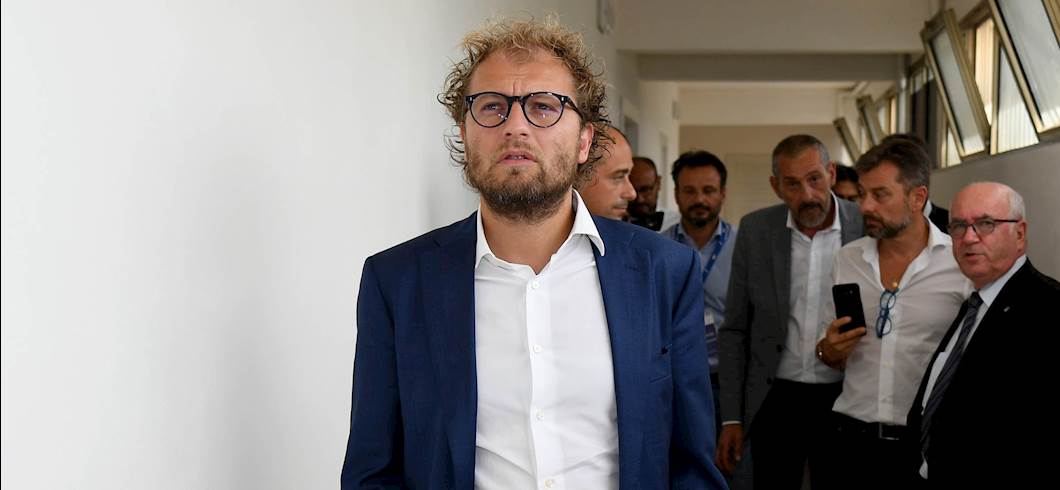 Copertina: Diritti TV Serie A: ecco l’impatto della legge “Lotti” sulle squadre. Risorse più equamente distribuite