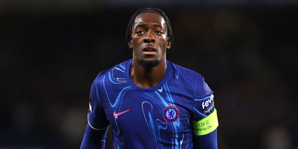 Copertina: Milan, nel mirino anche un difensore: sondati Giménez e Disasi