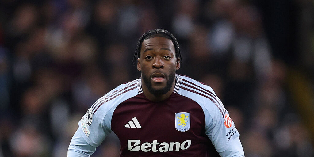 Copertina: Milan, Disasi vuole raggiungere i rossoneri: la situazione