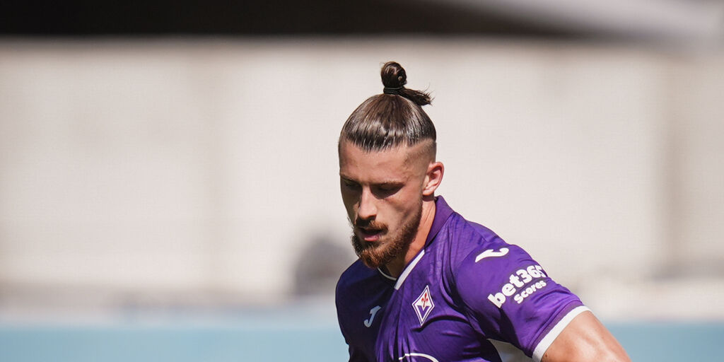 Copertina: Fiorentina, Dragusin sostituito col Pisa: le condizioni del difensore viola