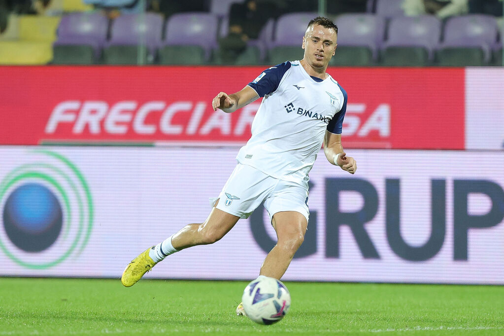 Lazio, Patric durante la partita di Firenze (Getty)