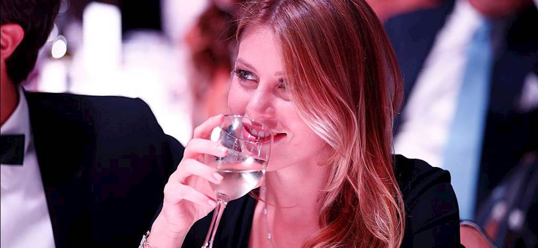 Copertina: Barbara ed Eleonora in dolce attesa: Silvio Berlusconi sarà nonno per la nona e decima volta