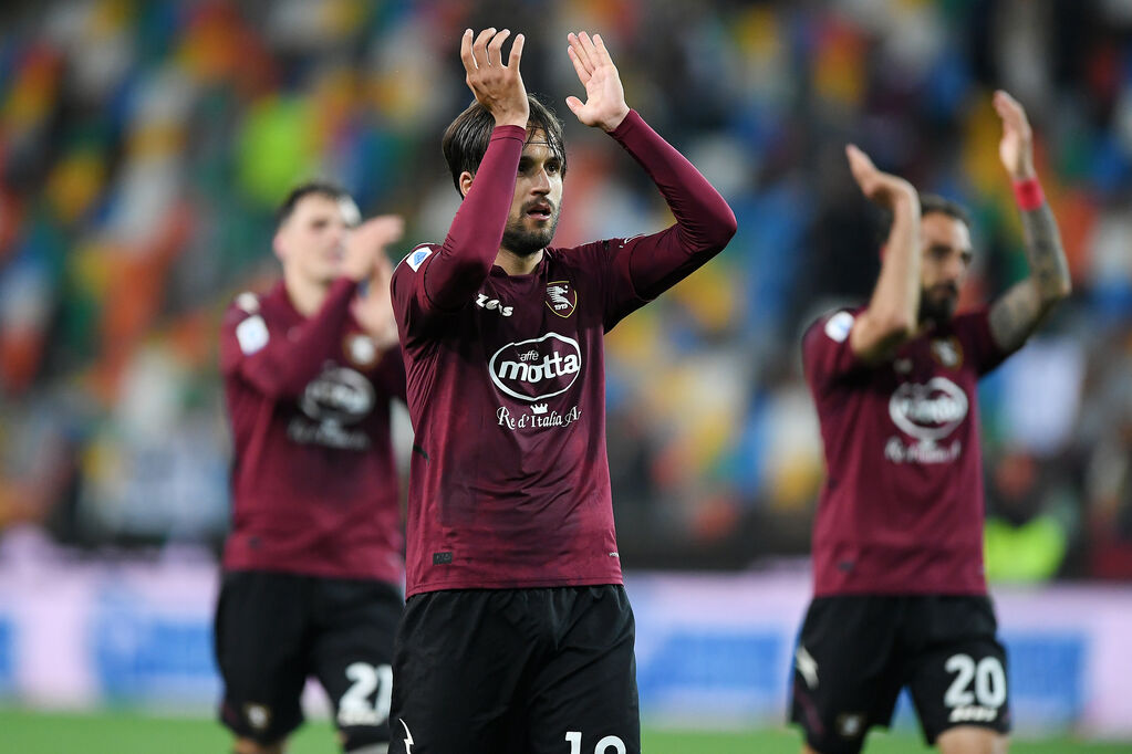 Salernitana, Ranieri applaude il pubblico (Getty)