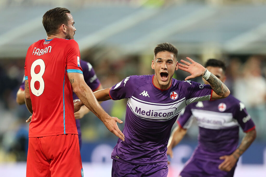Fiorentina - Napoli 1-2, l'esultanza di Martinez Quarta dopo il gol (Getty)