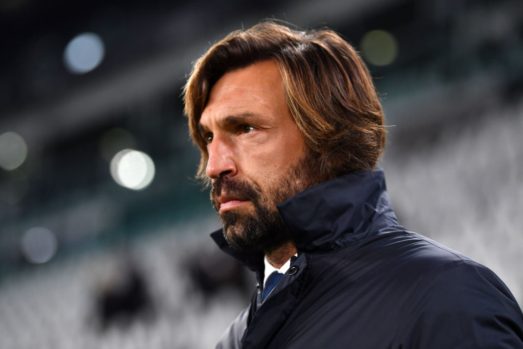 Andrea Pirlo contro il Cagliari (Getty Images)