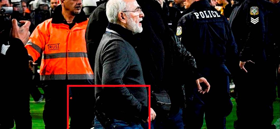 Copertina: Entrò in campo con una pistola: presidente del PAOK squalificato per 3 anni