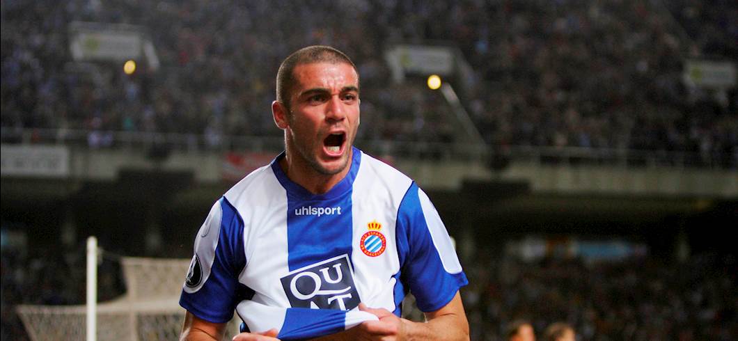 Copertina: Si ritira dal calcio giocato Walter 'El Rifle' Pandiani, l'uomo che gelò il Milan