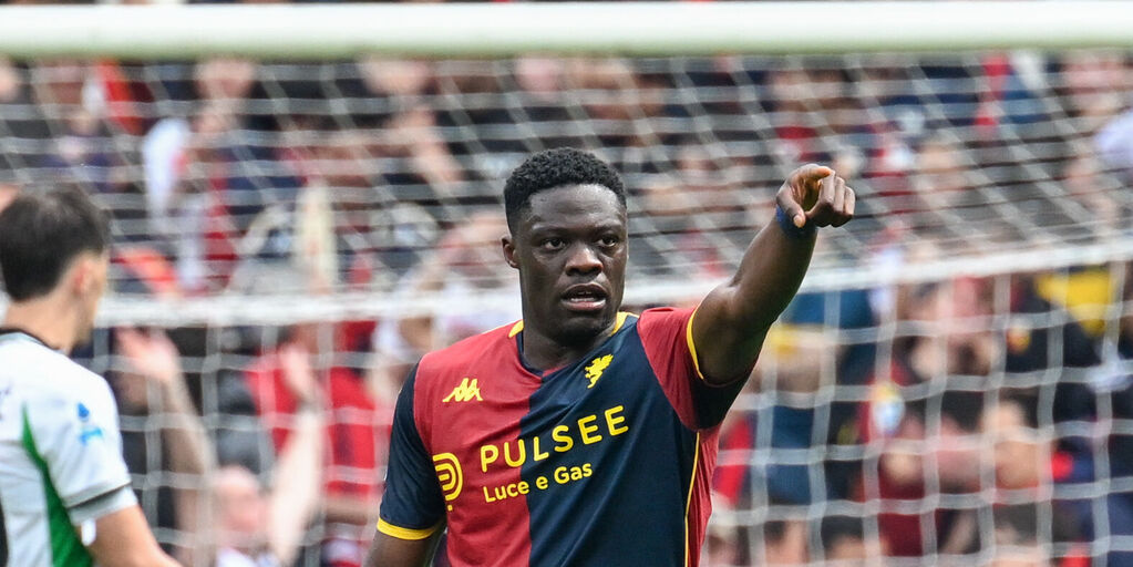 Copertina: Genoa, Ekuban ai saluti: non rinnoverà il contratto in scadenza
