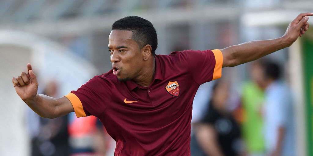 Copertina: Roma, Emanuelson: "Brutti ricordi nella Capitale, spero passi l'Ajax"