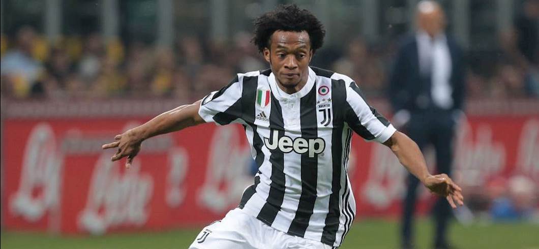 Copertina: Juventus, Cuadrado: "Sarà lo scudetto più bello, perchè combattuto e sofferto"