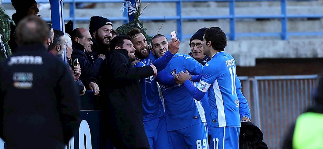 Copertina: Dominio Mchedlidze: l'Empoli riscopre il georgiano e fulmina 2-0 il Cagliari