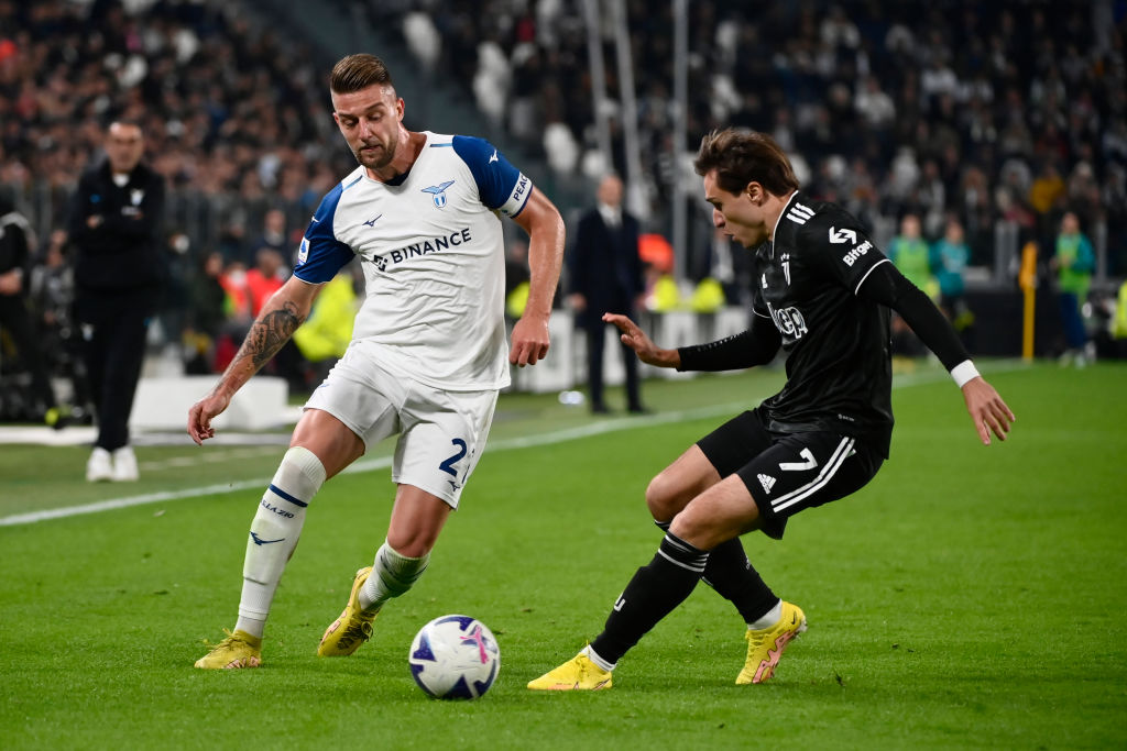 Federico Chiesa in azione contro la Lazio (Getty Images)