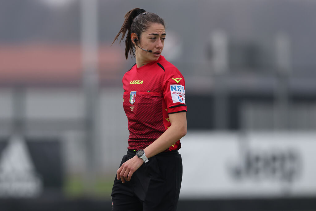 Sassuolo-Salernitana, designata Ferrieri Caputi: la prima donna ad arbitrare in Serie A (Getty Images)