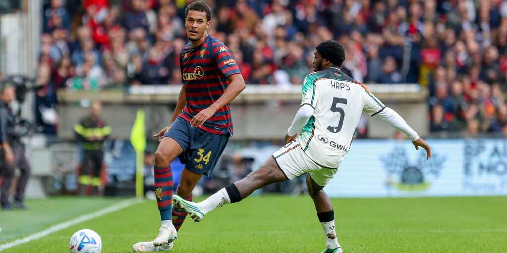 Copertina: Genoa-Venezia 1-0, l'ex Ellertsson decide il match