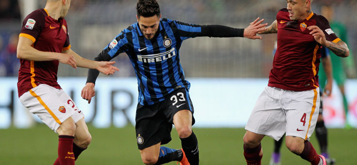 Copertina: Nainggolan stoppa l'Inter: 1-1 all'Olimpico, sorride la Roma