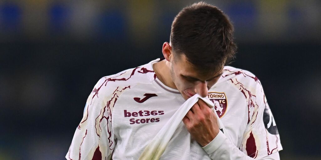 Copertina: Torino, oggi gli esami di Aboukhlal e Gineitis