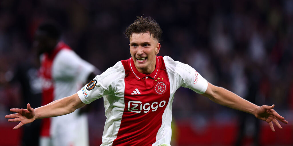 Copertina: Roma, non solo Zirkzee: piace anche Godts