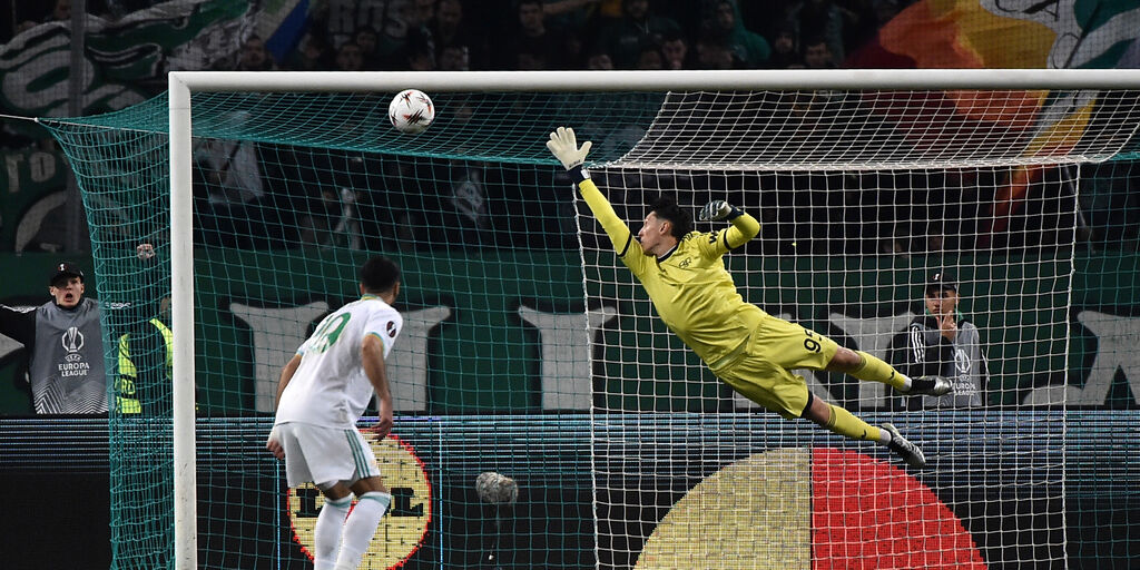 Copertina: Europa League, Roma agli ottavi: Ziolkowski decisivo nel pareggio contro il Panathinaikos