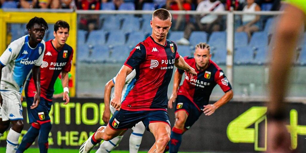 Copertina: Genoa-Monaco 1-0: Gudmundsson decisivo dal dischetto, Retegui pimpante