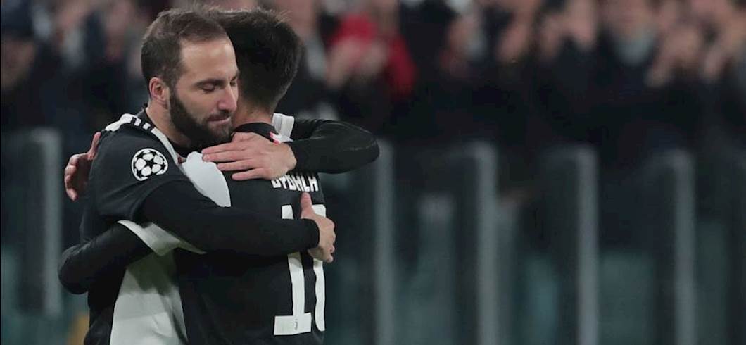 Copertina: Fantacalcio: tridente o trequartista, sistemi e uomini diversi, in attacco Sarri un perenne rebus: fino alla fine così?