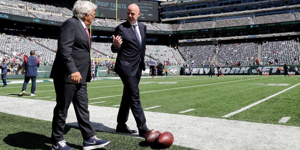 Mondiale ogni due anni, Infantino non ha dubbi: "Come il Super Bowl" (Getty Images) Mondiale ogni due anni, Infantino non ha dubbi: "Come il Super Bowl" (Getty Images)