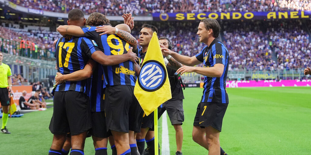 Copertina: Il Monza regge un tempo, poi è super Inter: 4-1 all'esordio
