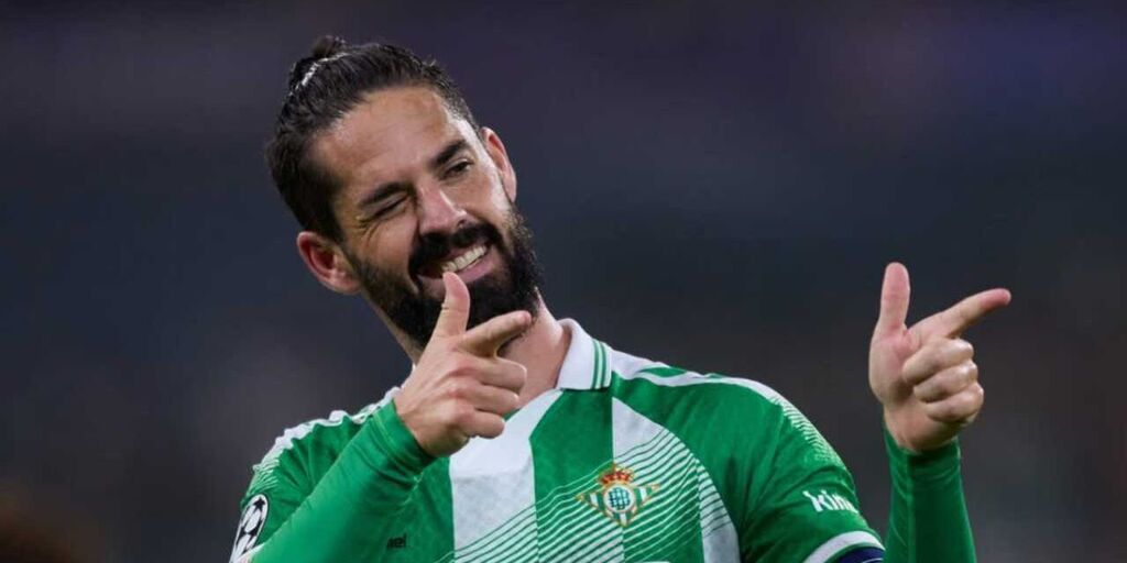Il Betis vince ancora in Champions League: per battere il Feyenoord basta un rigore di Isco