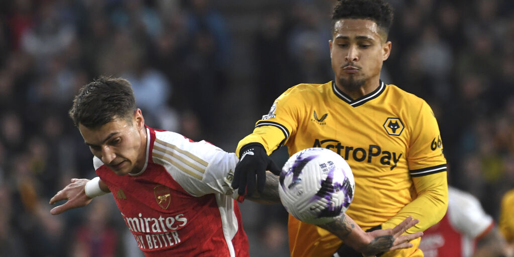 Copertina: Napoli, scatto per Joao Gomes: il Wolverhampton è retrocesso