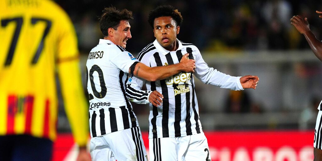 Copertina: La Juventus passeggia al Via del Mare: 0-2 nel segno di McKennie e Douglas Luiz