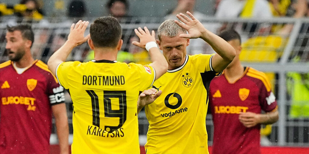 Copertina: Borussia Dortmund: due fantasisti dalla Grecia