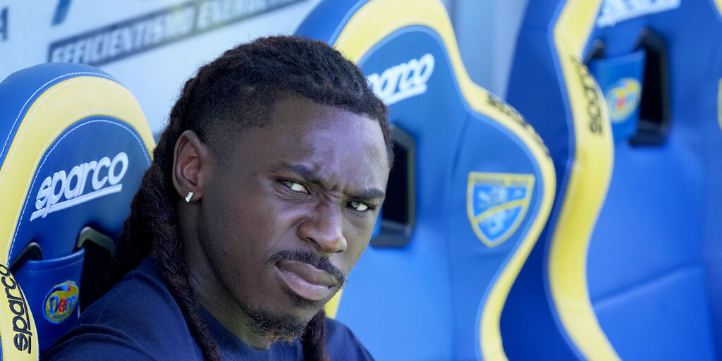 Copertina: Como, Kean non recupera: salterà la partita con la Roma