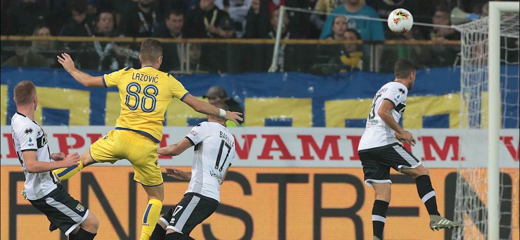 Copertina: Parma-Verona 0-1: tabellino, voti, assist e pagelle per il fantacalcio