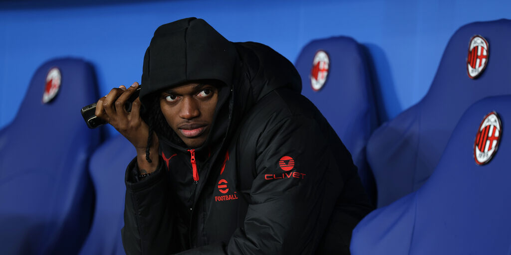 Copertina: Milan, Leao ancora in gruppo ma non è certo di esserci a Cagliari