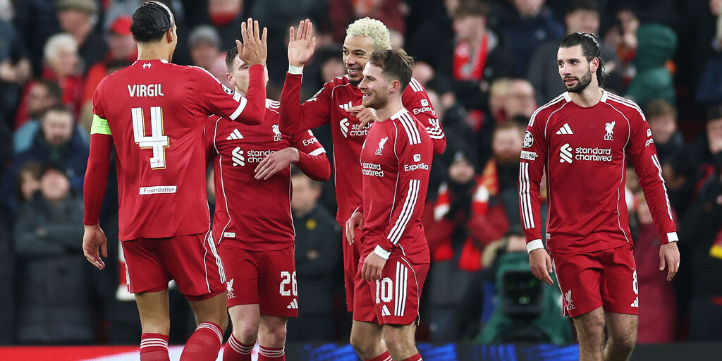 Copertina: Il Liverpool demolisce il Qarabag 6-0 ed è 3°, a segno anche Chiesa