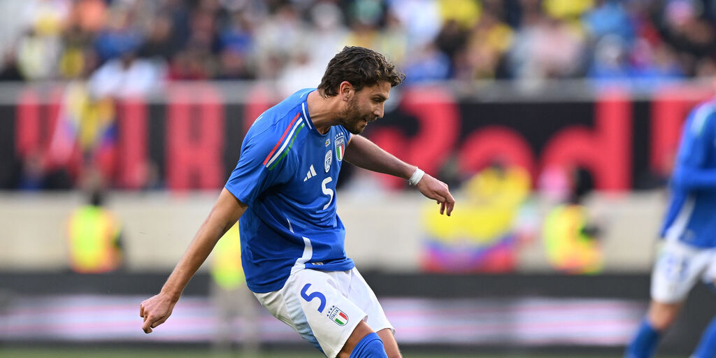 Copertina: Locatelli: "Partita folle. Dobbiamo dare la vita per questa maglia"