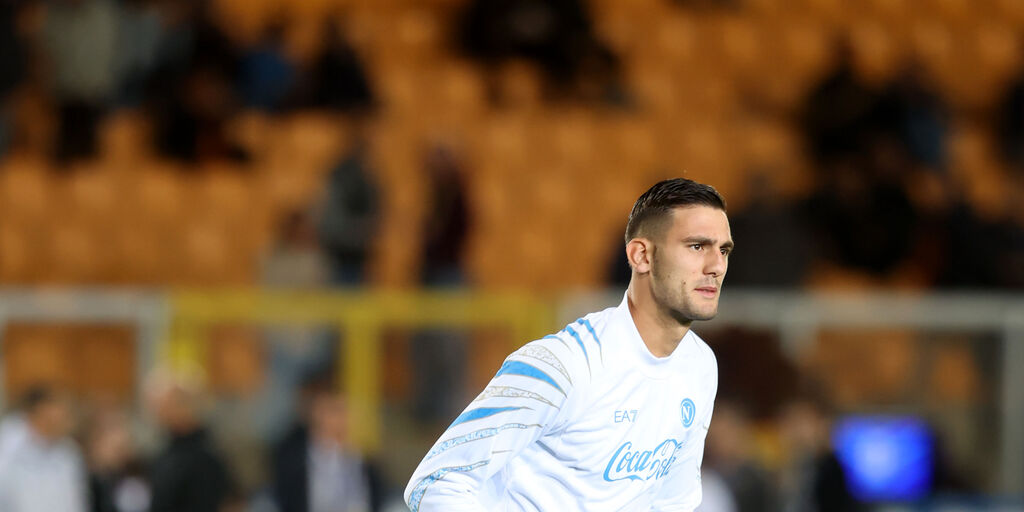 Copertina: Napoli, cambia il destino di Lucca: può restare per due ragioni