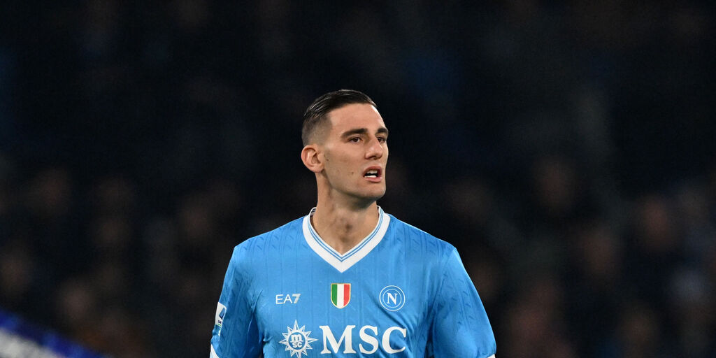 Copertina: Napoli, settimana decisiva per Lucca: Pisa e non solo sulle sue tracce