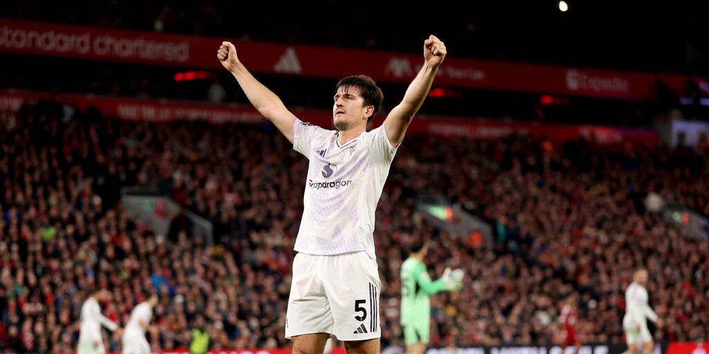 Copertina: La testata di Maguire abbatte il Liverpool