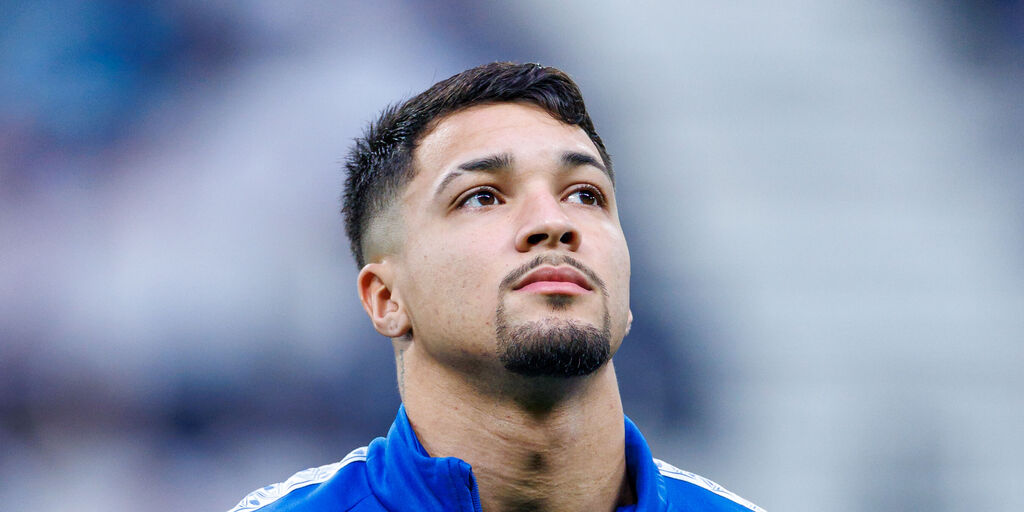 Copertina: Napoli, ipotesi di scambio per Lucca: in azzurro Marcos Leonardo?