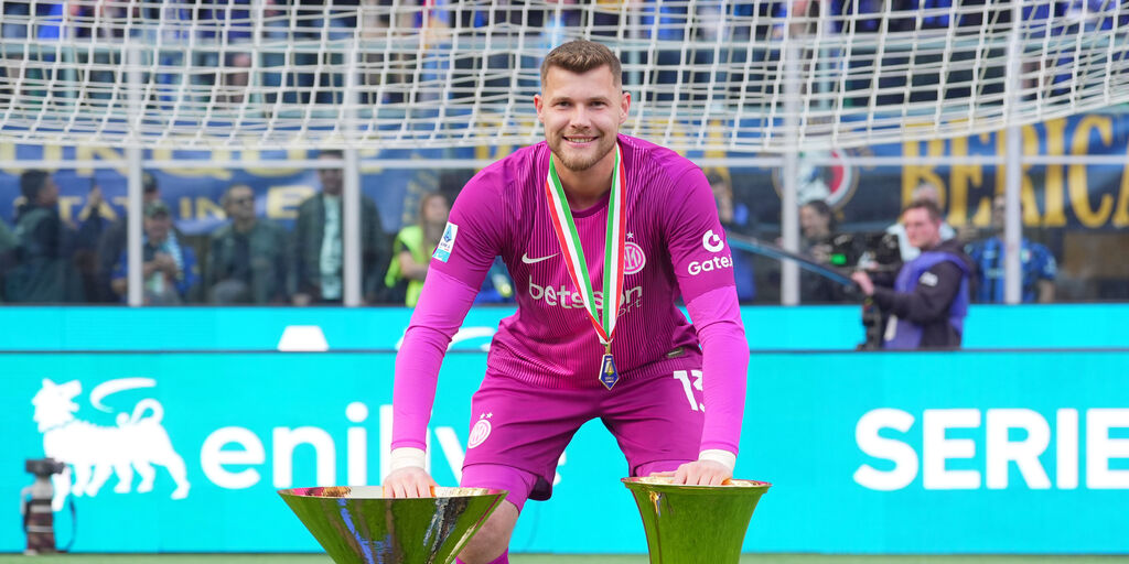 Copertina: Inter, Martínez il nuovo portiere titolare? Occhi anche su Provedel