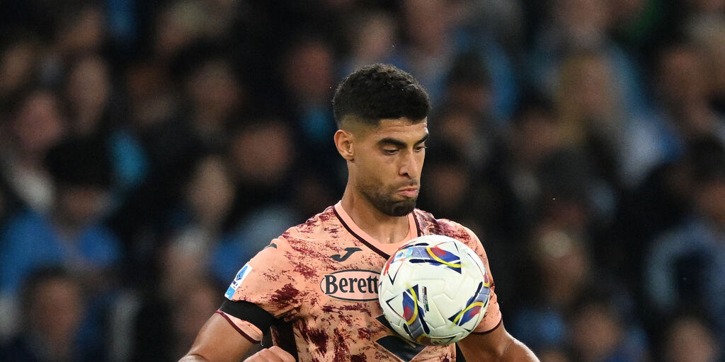 Copertina: Torino, Masina a rischio per Como. E Simeone...