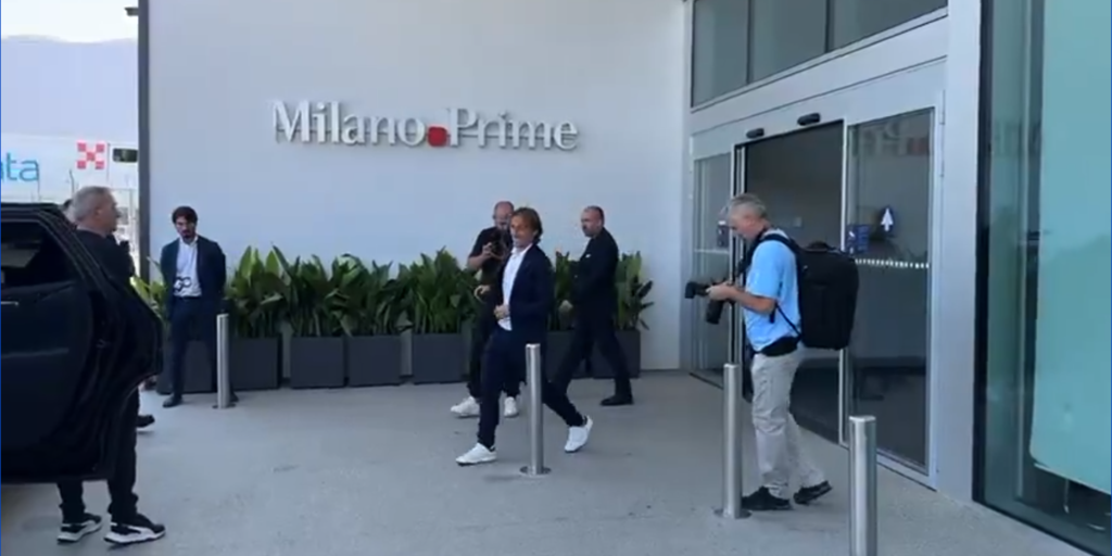 Copertina: Luka Modric-day: concluse le visite mediche! "Felice di essere qui", poi foto e autografi