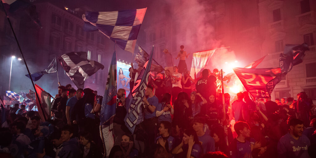 Copertina: "Mi sono sentita stuprata": la denuncia della TikToker dopo i festeggiamenti per lo scudetto del Napoli