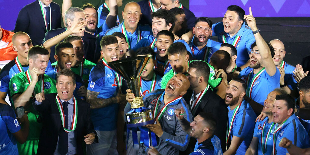 Copertina: Spalletti: "Se De Laurentiis si fosse comportato diversamente sarei rimasto a Napoli"