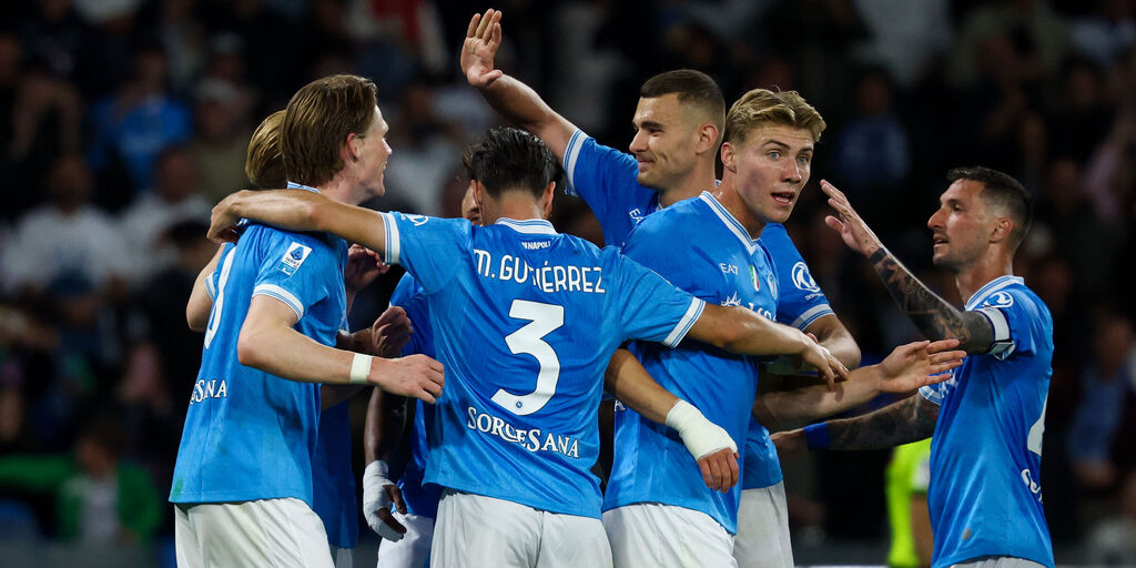 Copertina: Poker del Napoli al Maradona, 4-0 e dominio totale con la Cremonese