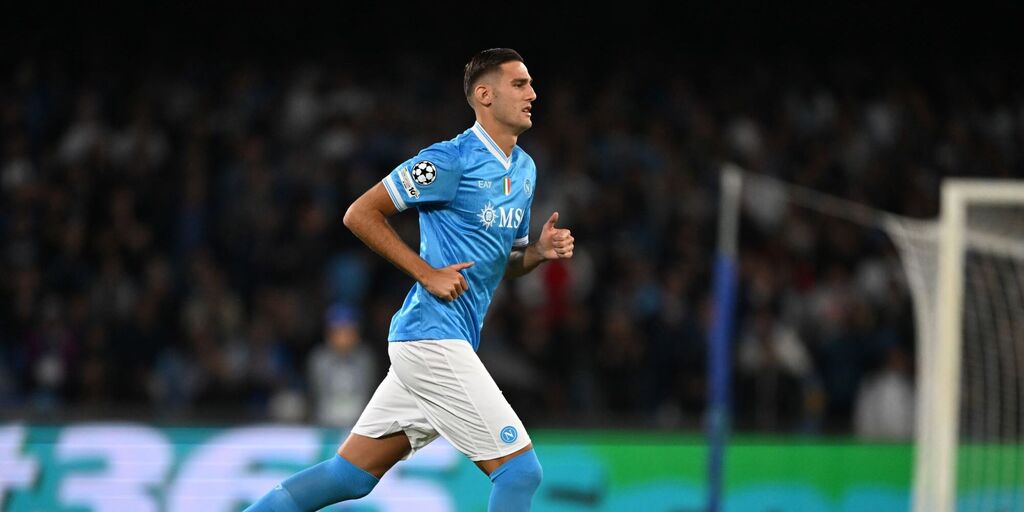 Copertina: Napoli-Genoa: al Maradona Conte vuole ritrovare la vittoria