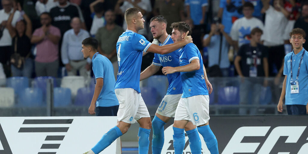 Copertina: Napoli, ora tocca a Gilmour: sulla destra sarà ballottaggio