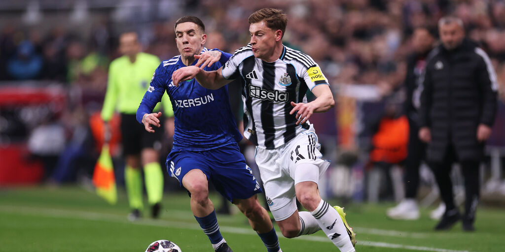 Copertina: Il Qarabag barcolla ma non tracolla: vince il Newcastle 3-2