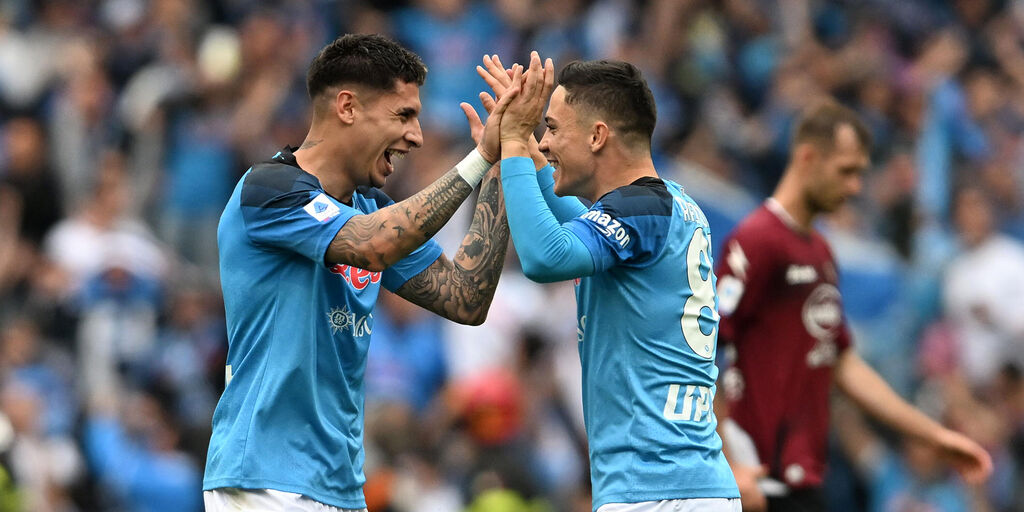 Copertina: Napoli, festa scudetto rimandata: Dia gela il Maradona